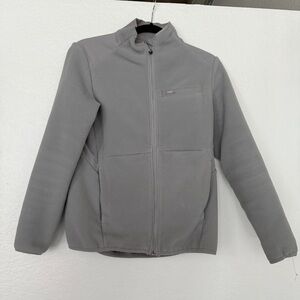 Figs on shift fleece jacket in gray